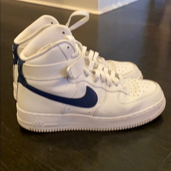 Woman sneakers - Picture 1 of 5
